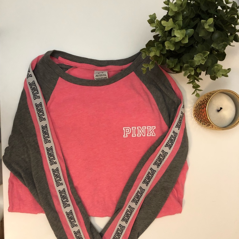 VS Pink